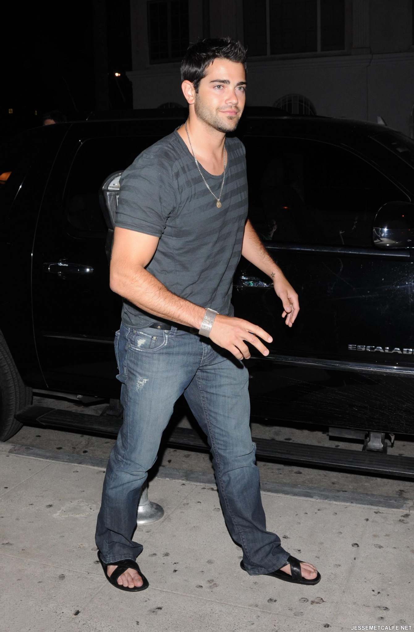 FP_3099403_Hollywood_Celebs_VAH_060209.jpg