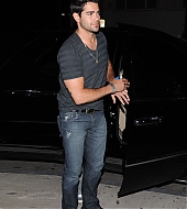 FP_3099402_Hollywood_Celebs_VAH_060209.jpg