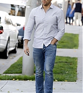Jesse-Metcalfe-february-20-2012-009.jpg
