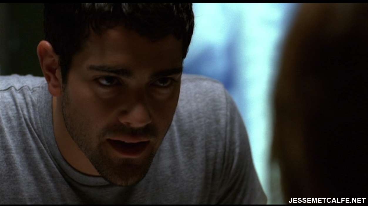 jesse-metcalfe-insanitarium-544.jpg