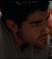 jesse-metcalfe-insanitarium-266.jpg