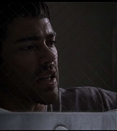jesse-metcalfe-insanitarium-425.jpg