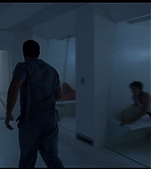 jesse-metcalfe-insanitarium-435.jpg