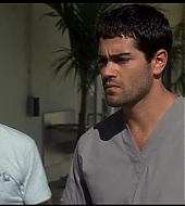 jesse-metcalfe-insanitarium-469.jpg