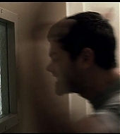 jesse-metcalfe-insanitarium-520.jpg