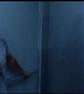 jesse-metcalfe-insanitarium-562.jpg