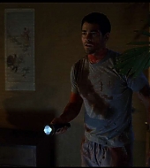 jesse-metcalfe-insanitarium-605.jpg