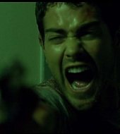 jesse-metcalfe-insanitarium-621.jpg
