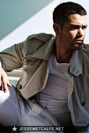 jesse-metcalfe-02_h_gp.jpg