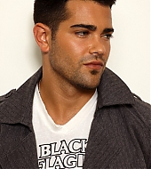 Jesse-Metcalfe-Jeff-Berlin-Photoshoot-007.jpg