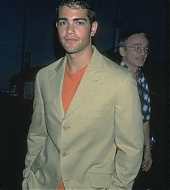0000370668-032.jpg