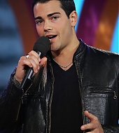 Filename=trl03.jpg
Filesize=127KiB
Dimensions=900x1289
Date added=Sep 11, 2006 trl03.jpg