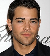 JesseMetcalfe022705-BS1285.jpg