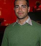 jesse_tommy_2.jpg