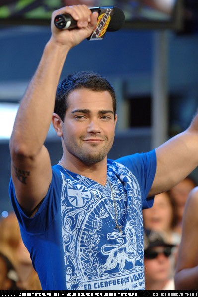 jessemetcalfenet005.jpg