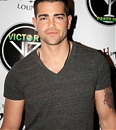 scaled_JesseMetcalfe_t652.jpg