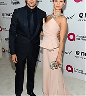 Filename=elton-john-aids-oscar-viewing-010.jpg
Filesize=1613KiB
Dimensions=1363x2048
Date added=Mar 23, 2014 elton-john-aids-oscar-viewing-010.jpg