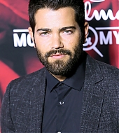 hallmark-winter-2017-tca-press-tour_001.jpg