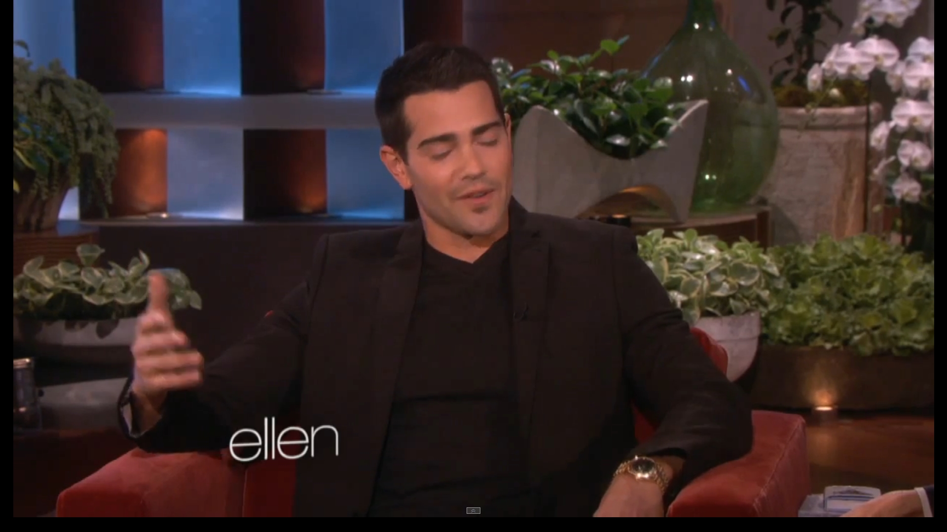 jesse-metcalfe-ellen-2014-002.jpg