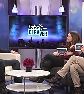 jesse-metcalfe-totally-clevver-2014-019.jpg