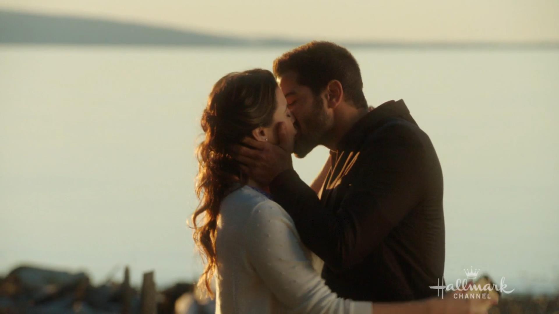chesapeake-shores-202-530.jpeg