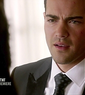 Dallas_s1e1_021.jpg
