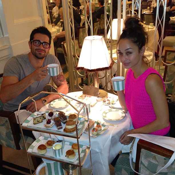 Jesse-Metcalfe-Instagram-June-2013-010.jpg