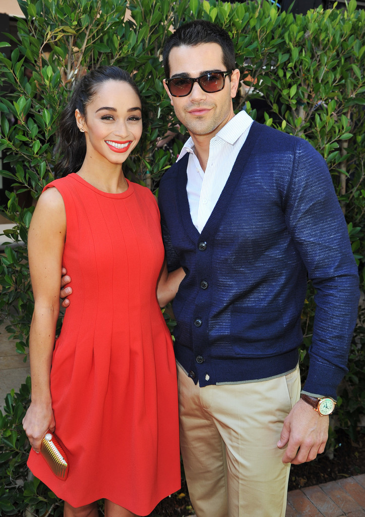 Jesse-Metcalfe-Pre-Oscar_Charity_Brunch_-_February_22_2013-005.jpg Jesse-Metcalfe-Pre-Oscar_Charity_Brunch_-_February_22_2013-005.jpg
