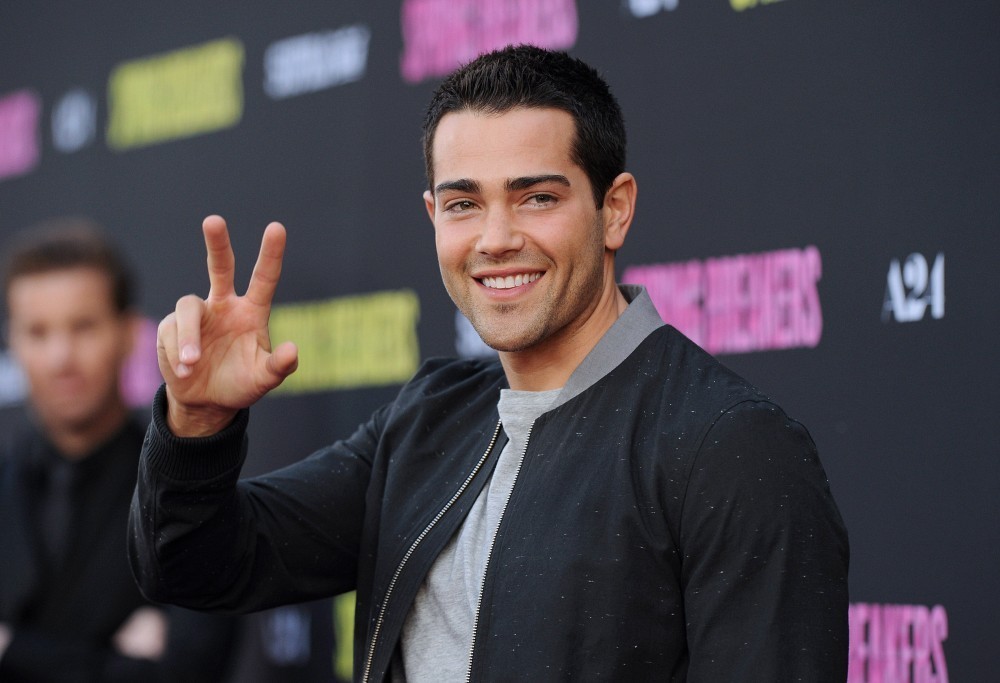 Jesse-Metcalfe-Spring_Breakers_Premiere_-_March_14-003.jpg Jesse-Metcalfe-Spring_Breakers_Premiere_-_March_14-003.jpg