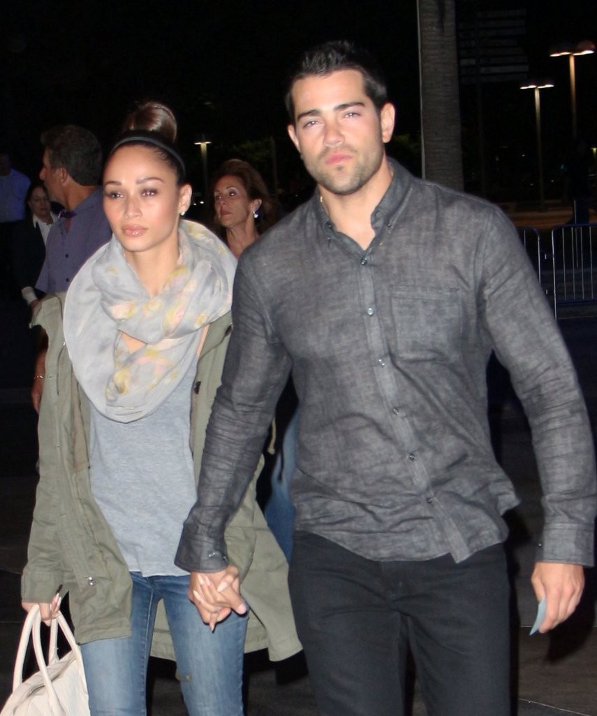 Jesse-Metcalfe-april_11-004.jpg