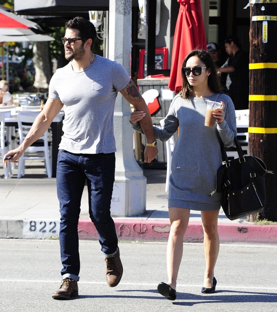 Jesse-Metcalfe-june_4_-_lunch_at_toast-017.jpg Jesse-Metcalfe-june_4_-_lunch_at_toast-017.jpg