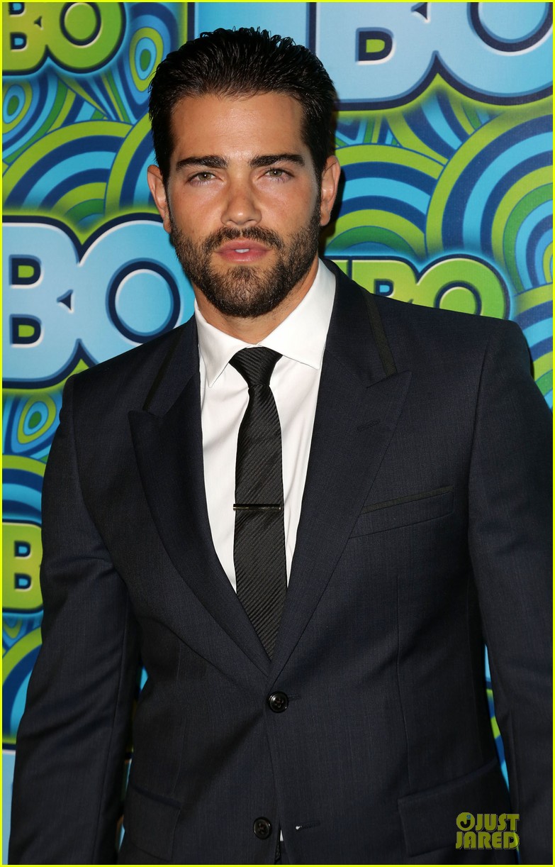 jesse-metcalfe-cara-santana-hbo-emmys-after-party-2013-06.jpg jesse-metcalfe-cara-santana-hbo-emmys-after-party-2013-06.jpg