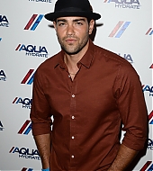 AQUAhydrate-Hosts-Private-Event-At-Hyde-Lounge-For-Bruno-Mars-_-Ellie-Goulding-Concert-July-27-2013-075.jpg