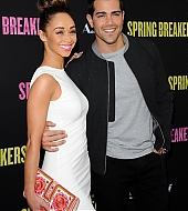 Jesse-Metcalfe-Spring_Breakers_Premiere_-_March_14-007.jpg
