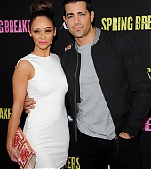 Jesse-Metcalfe-Spring_Breakers_Premiere_-_March_14-013.jpg
