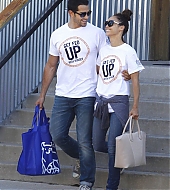 Filename=Jesse-Metcalfe-and-Cara-Santana-volunteer-at-North-Texas-Food-Bank-April-2013_04.jpg
Filesize=167KiB
Dimensions=789x1024
Date added=Apr 30, 2013 Jesse-Metcalfe-and-Cara-Santana-volunteer-at-North-Texas-Food-Bank-April-2013_04.jpg