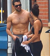 Jesse-Metcalfe-june_4_-_gym-002.jpg