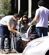 Jesse-Metcalfe-june_4_-_lunch_at_toast-001.jpg