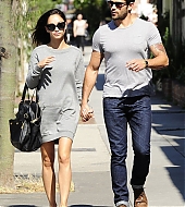 Jesse-Metcalfe-june_4_-_lunch_at_toast-019.jpg